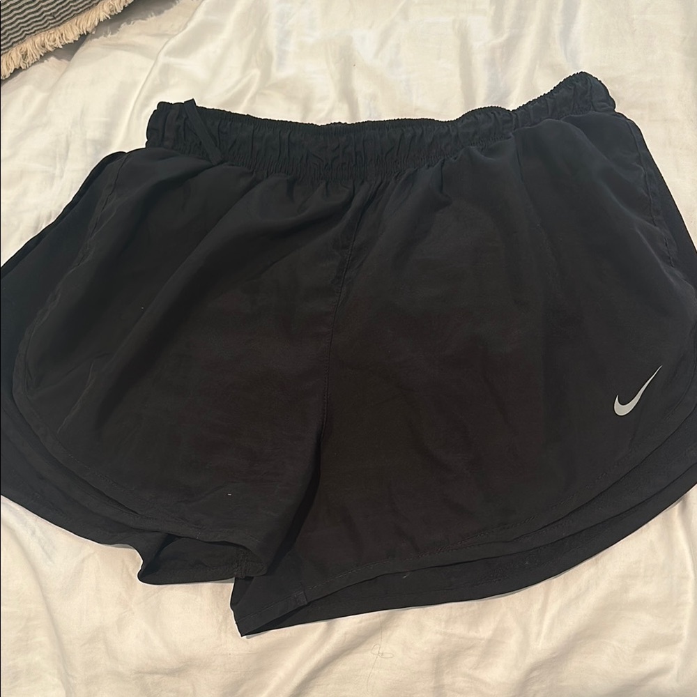 Nike dri-fit draw string shorts